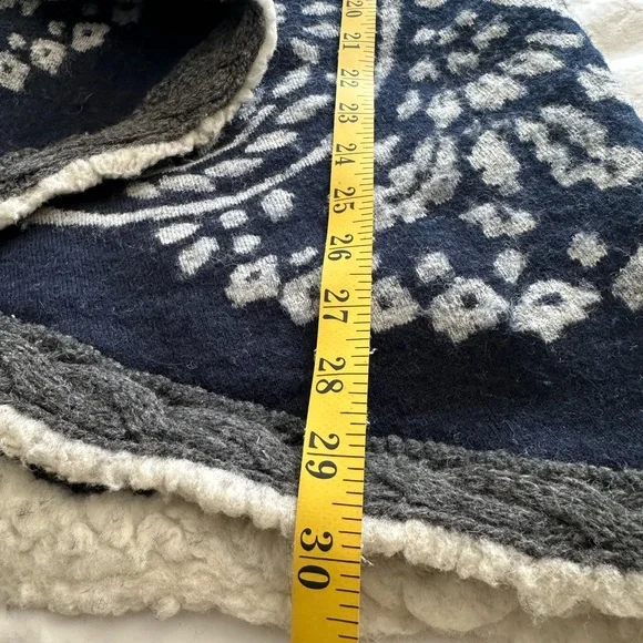 Anthropologie sleeping in snow cardigan, size large - Picture 13 of 17